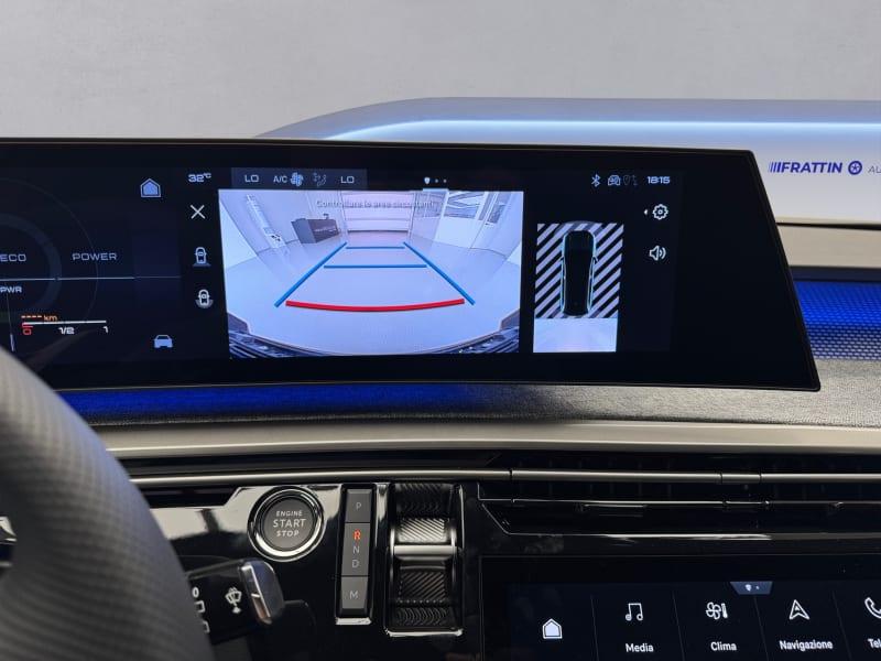PEUGEOT 5008 HYBRID 136 E-DCS6 GT