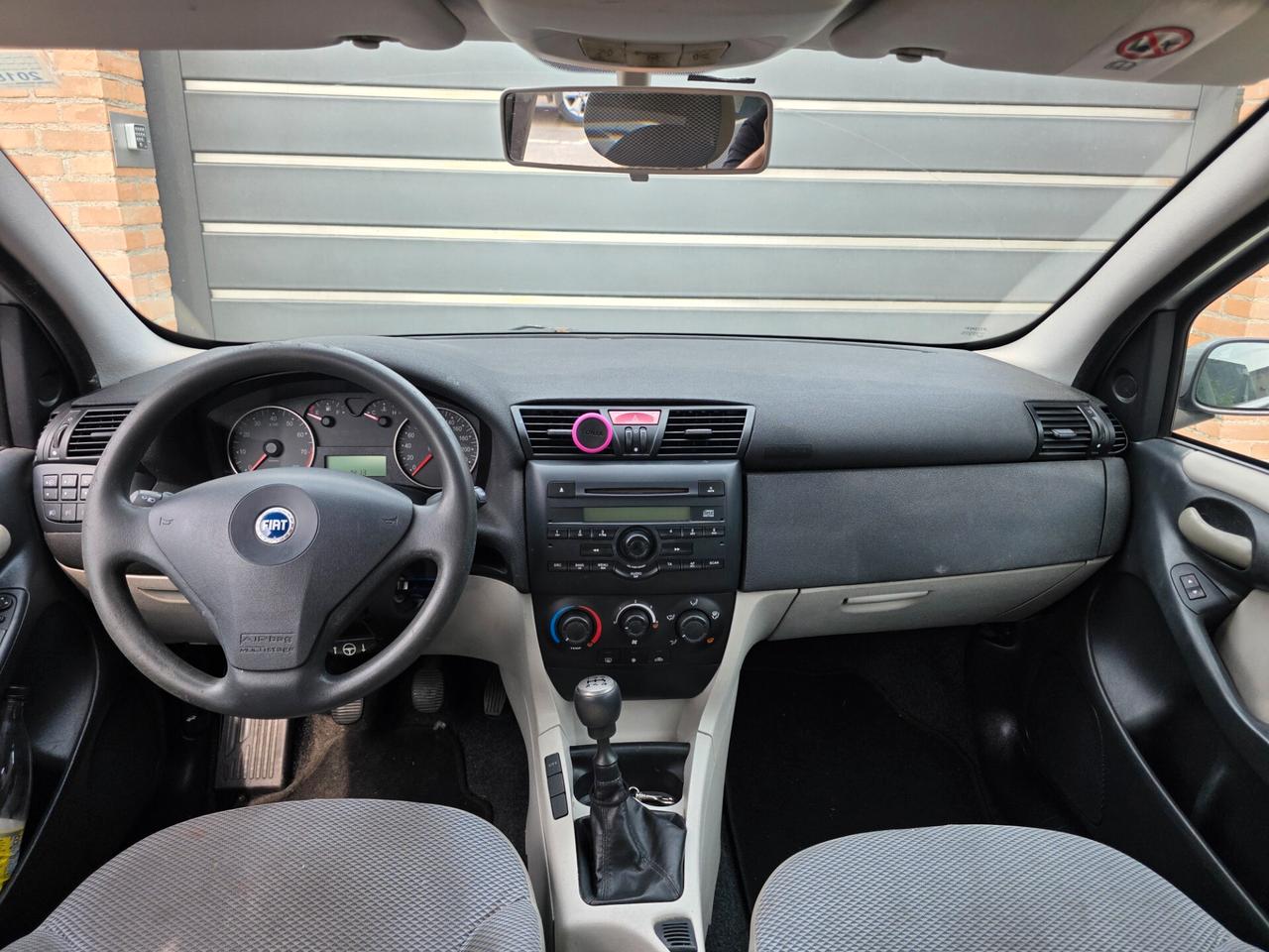 Fiat Stilo Dynamic 1.6 benzină neopatentati
