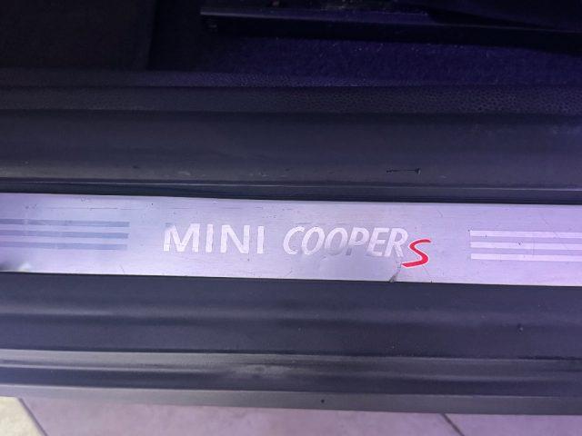 MINI Cooper S 1.6 16V Cooper S