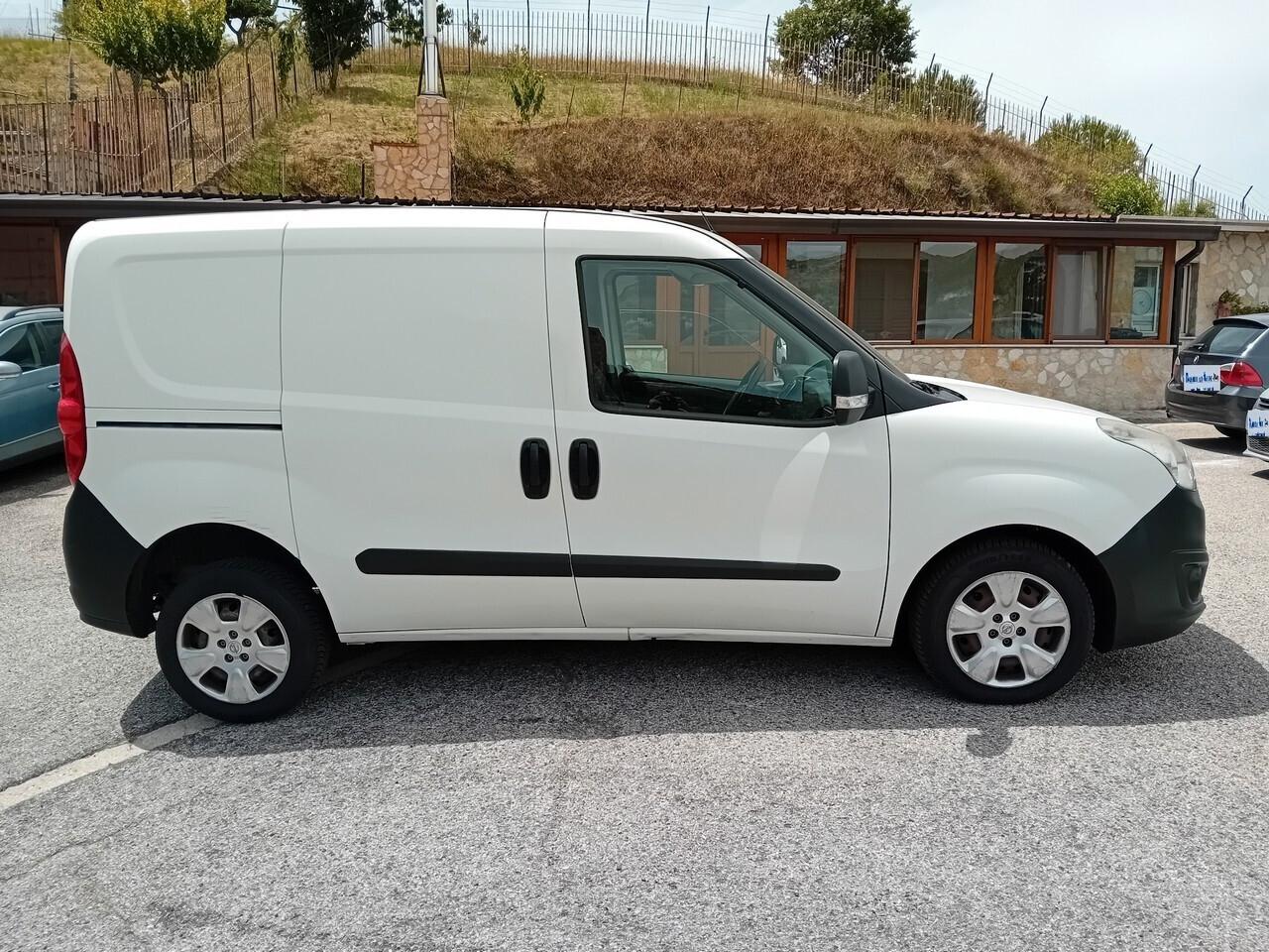 Opel COMBO 1.6 CDTI (motore MJT FIAT)