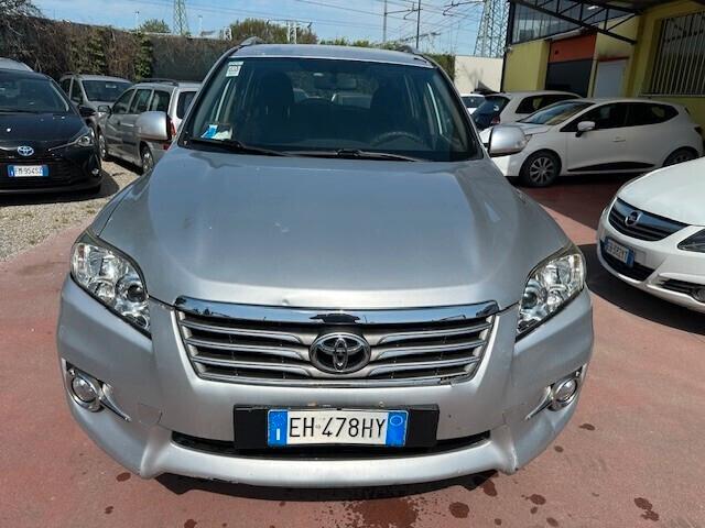 Toyota RAV 4 RAV4 Crossover 2.2 D-4D 150 CV DPF Exclusive