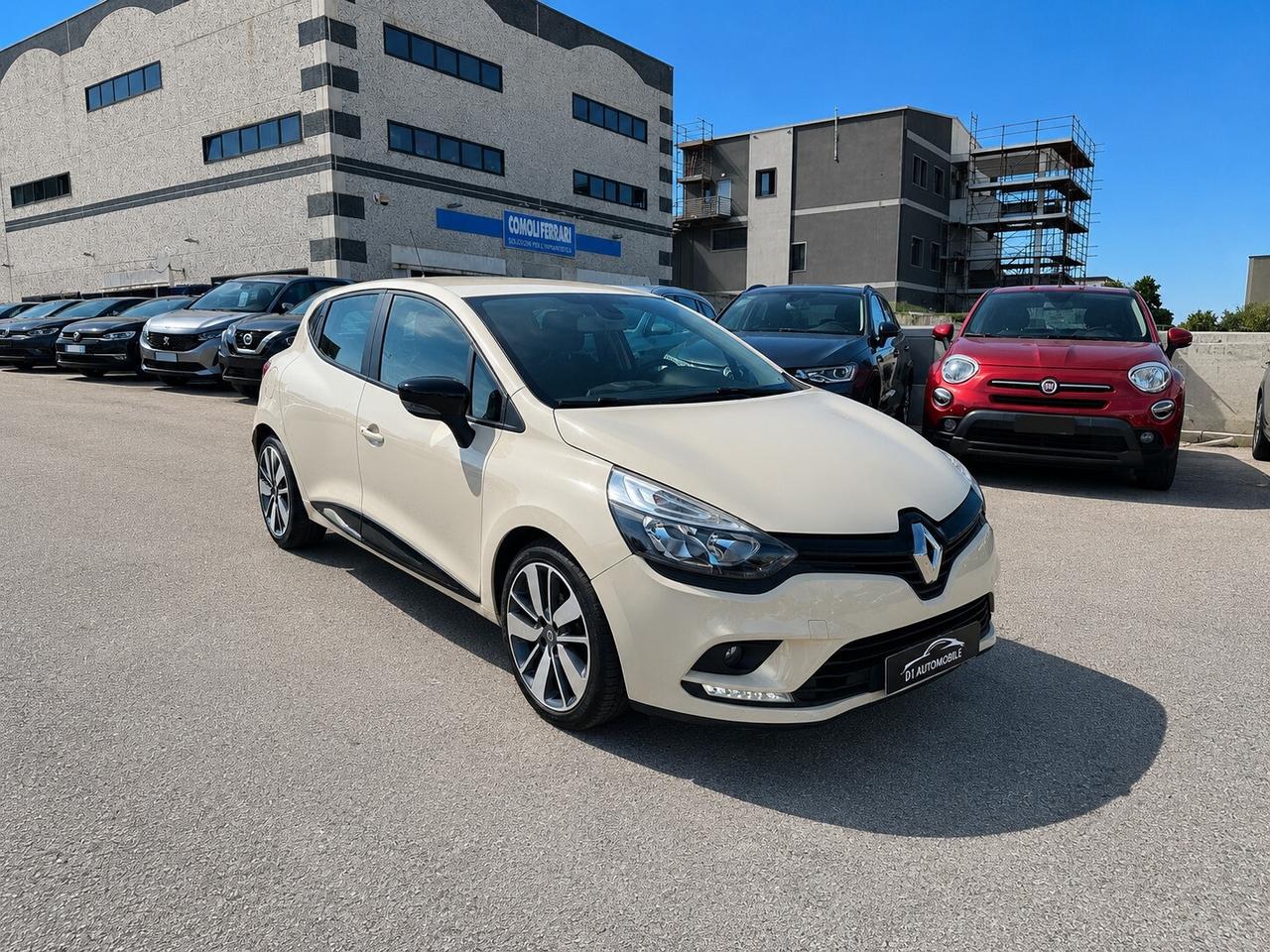 Renault Clio dCi 8V 75 CV Start&Stop 5 porte Energy Intens