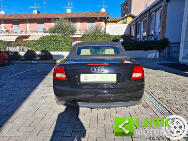 AUDI A4 Cabriolet 2.5 V6 TDI cat