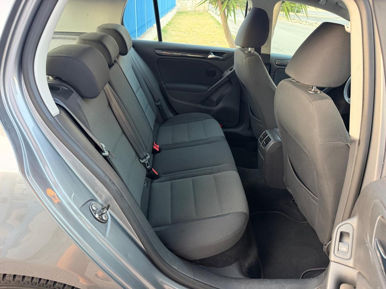 Volkswagen Golf 1.6 TDI 105 cv 2011 117.000 km