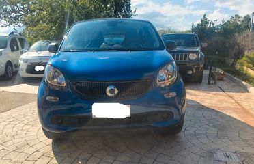 Smart ForFour CERCHI COMANDI VOLANTE BI-COLOR BLU/NERA BLUETOOTH