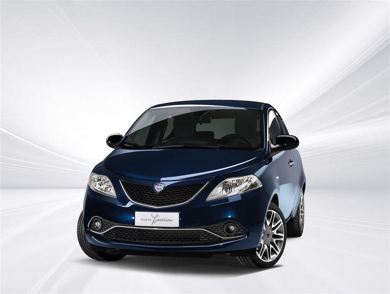 Lancia Ypsilon III 2015 1.0 firefly hybrid Silver s&s 70cv