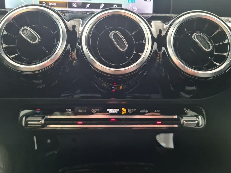 Mercedes-Benz CLA 180 d Automatic Business