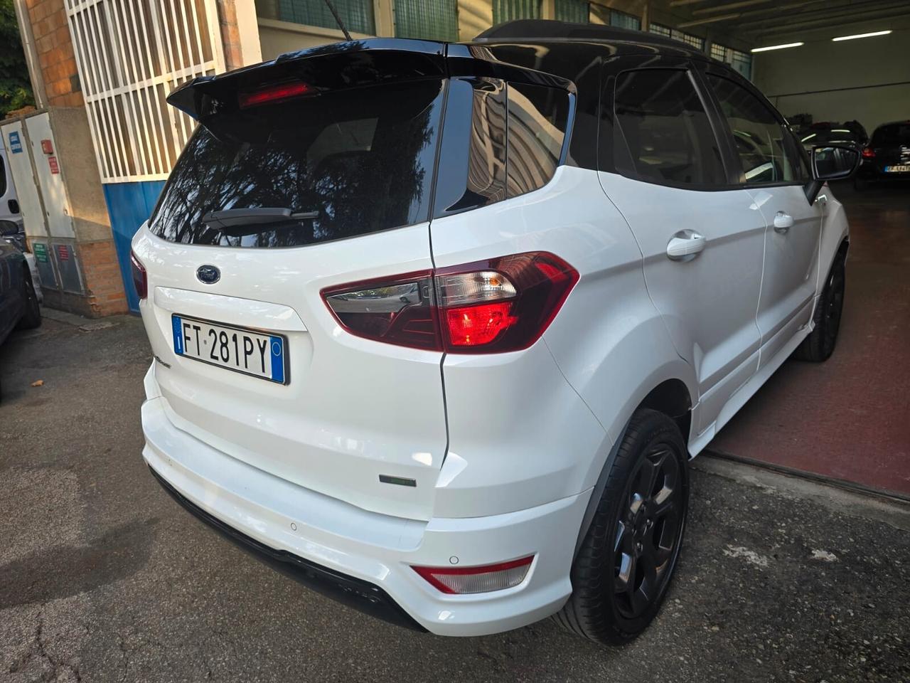 Ford EcoSport 1.0 EcoBoost 125 CV Start&Stop aut. ST-Line Black Edition rata da 145 mese