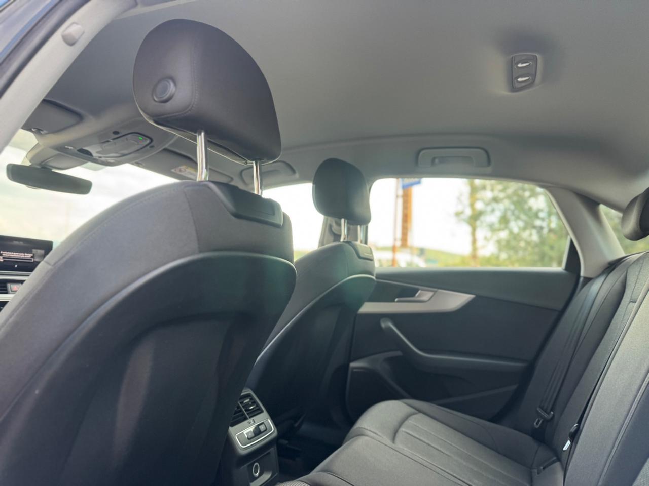 Audi A4 35 TDI S tronic Sport IVA ESPOSTA