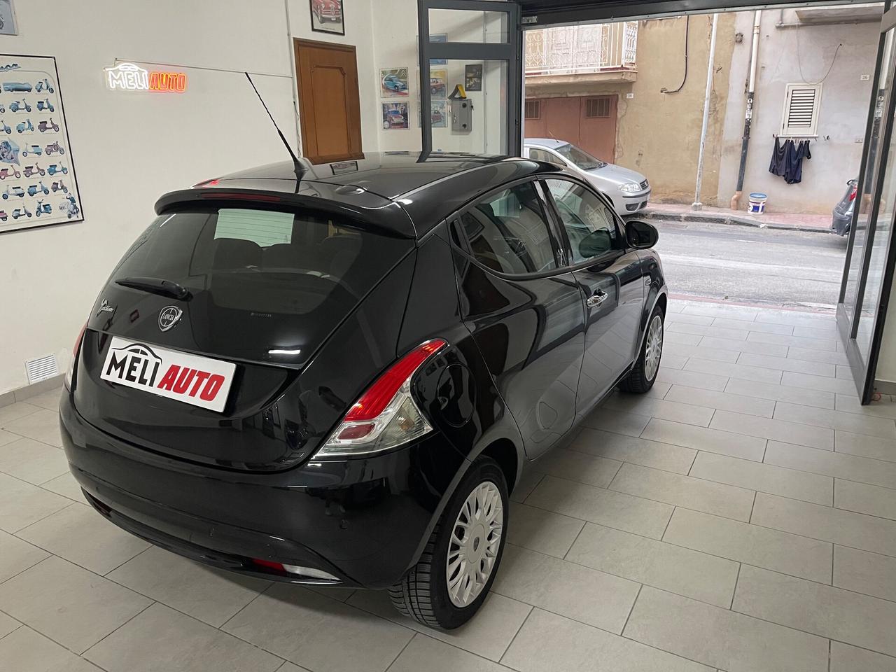 Lancia Ypsilon 1.2 Benzina 69 CV Platinum