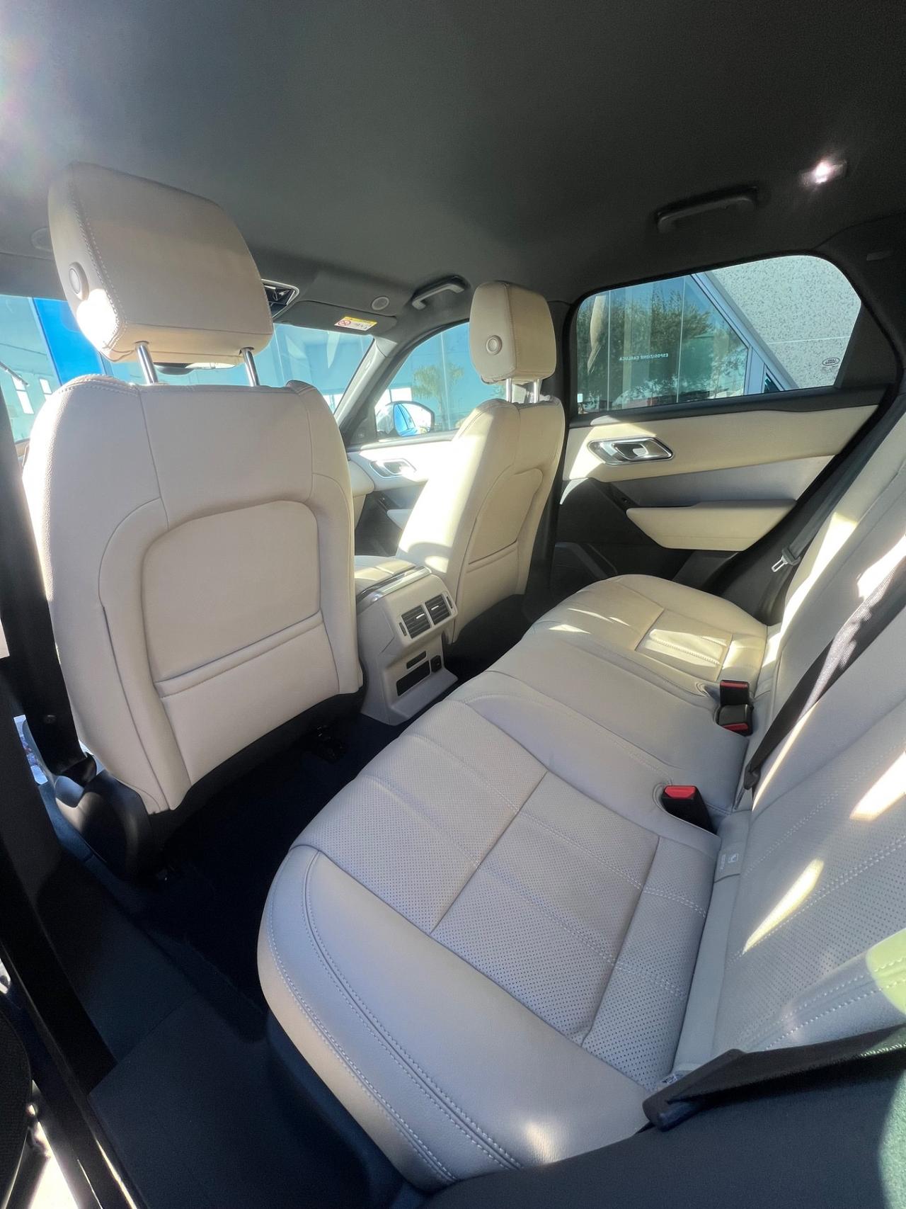 Land Rover Range Velar 2.0D I4 204 CV R-Dynamic SE