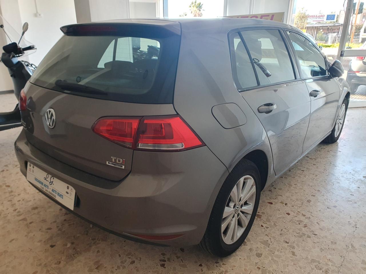 Volkswagen Golf 1.6 TDI DSG 5p. Comfortline BlueMotion Technology