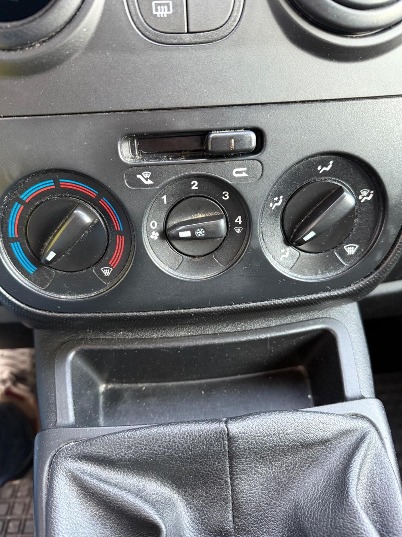 Fiat Qubo 1.4 8V 77 CV Dynamic Natural Power