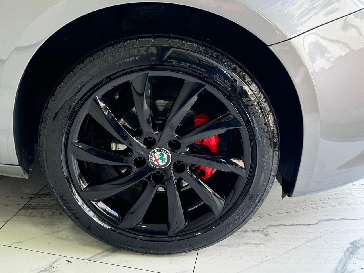 Alfa Romeo Giulietta 1.6 JTDm 120 CV Super-GARANTITA-2017