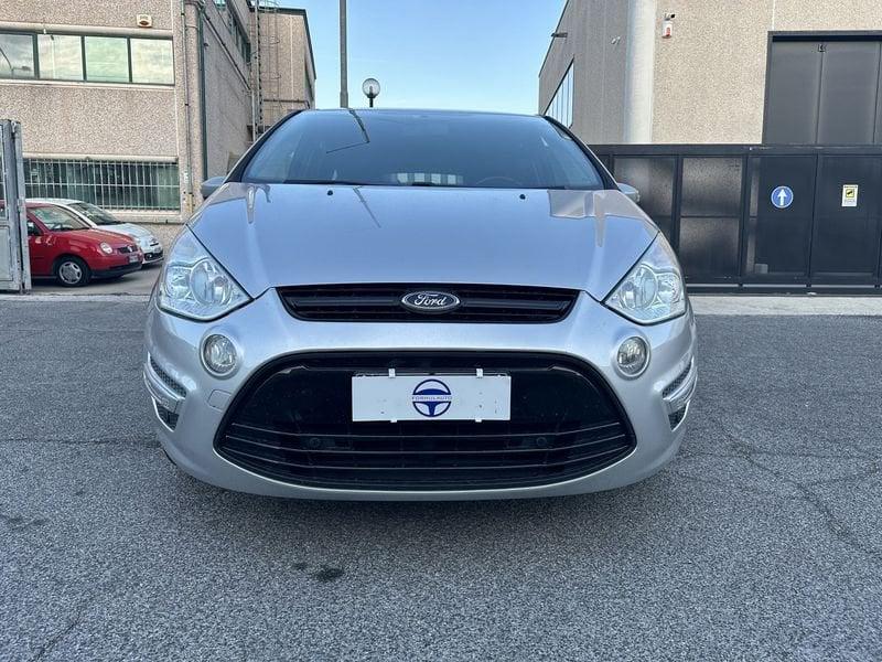 Ford S-Max 2.0 TDCi 140cv DPF Power Shift New Titanium