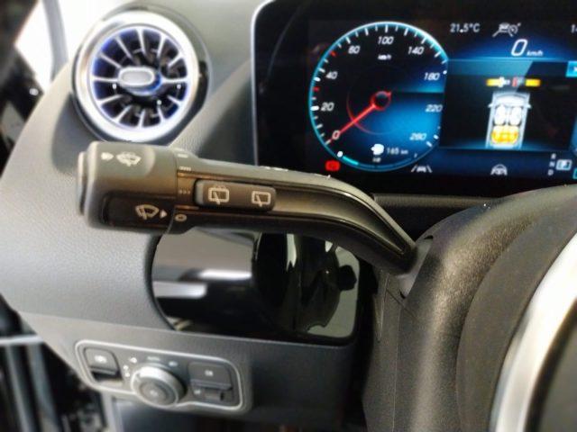 MERCEDES-BENZ GLA 220 d Automatic Sport Pack Night Distronic