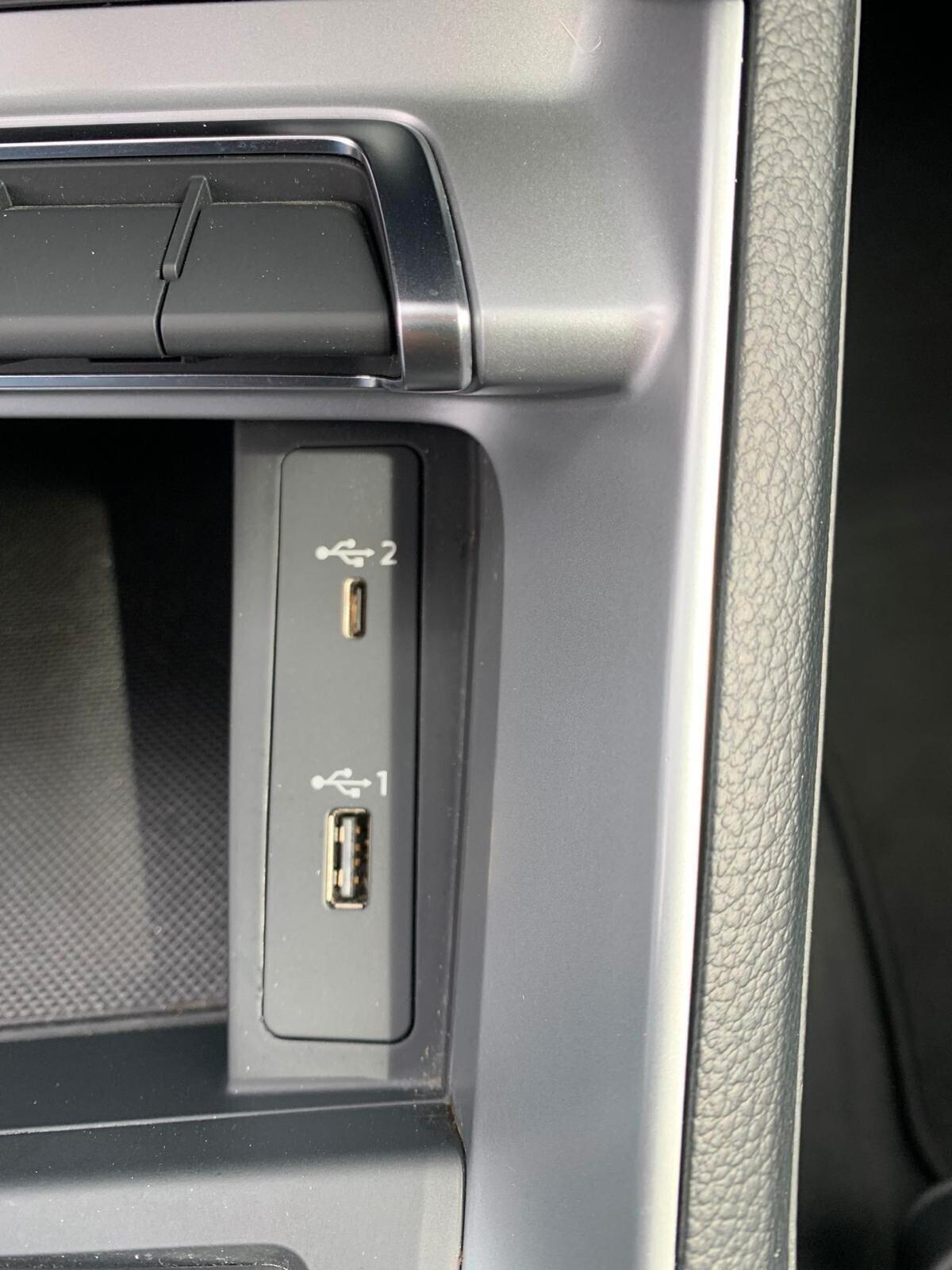 Audi Q3 35 TDI S tronic line edition