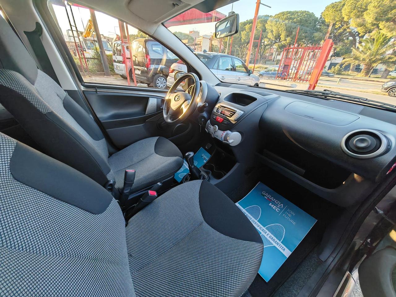 Toyota Aygo 1.0 benzina 01/2013 Cv69