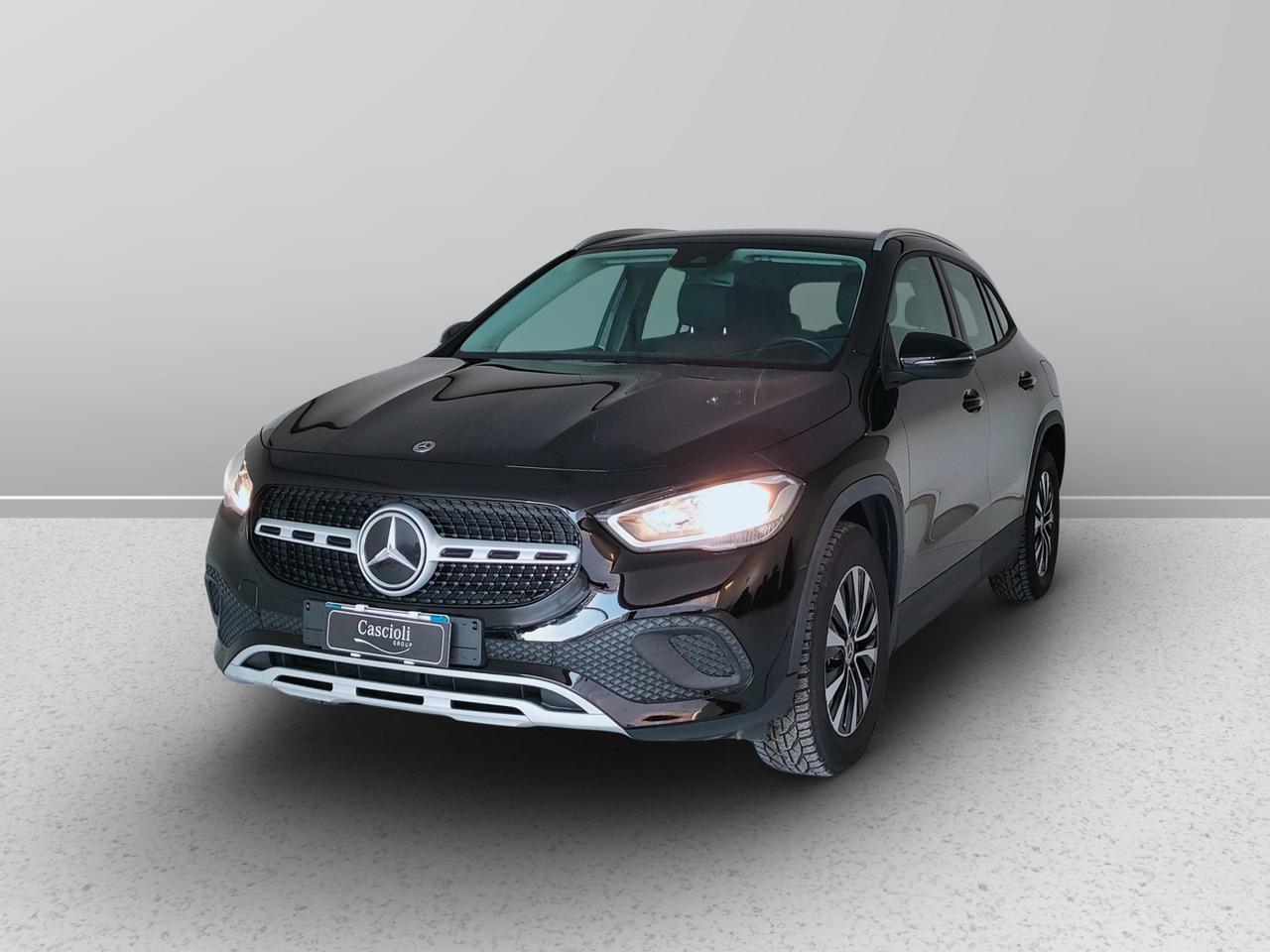 Mercedes-Benz GLA-H247 2020 - GLA 180 d Business auto