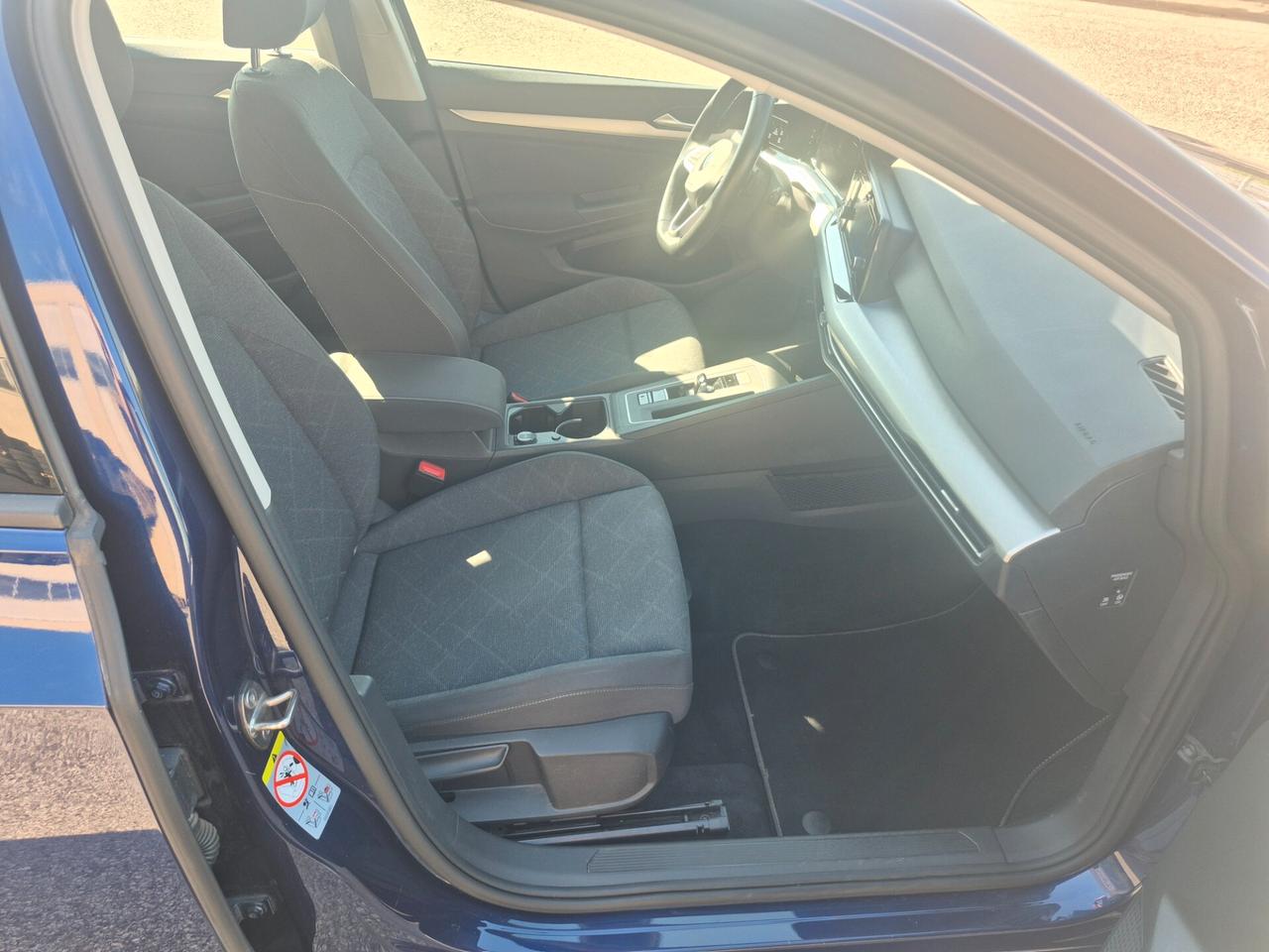 Volkswagen Golf 1.5 TGI DSG Life
