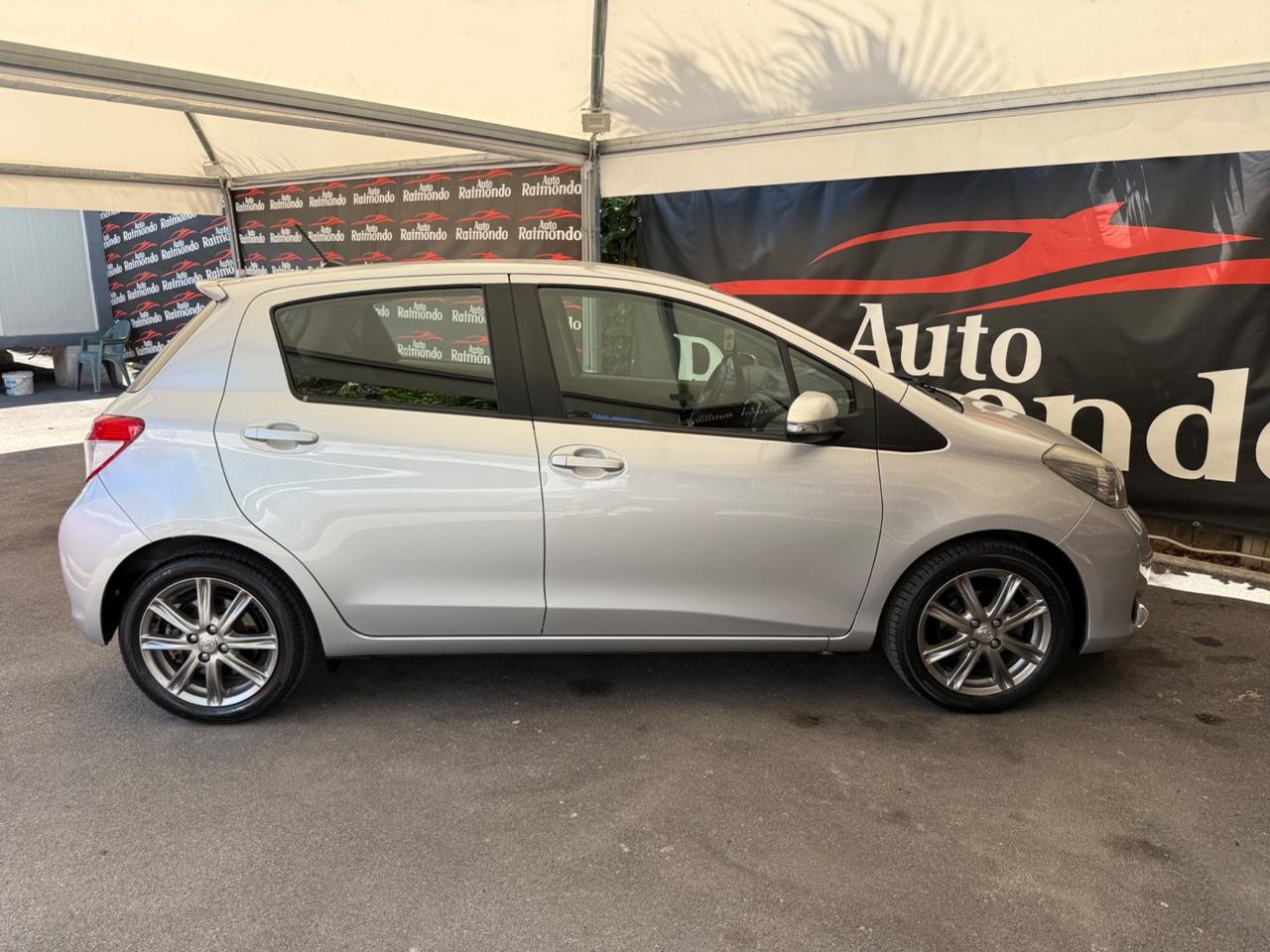 Toyota Yaris 1.3 5 porte