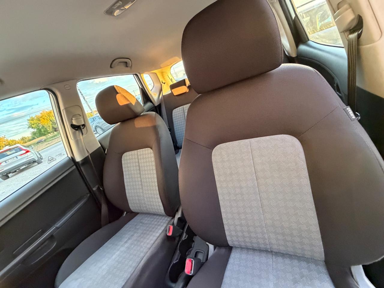 Kia Venga Veng 1.4 CVVT 5p