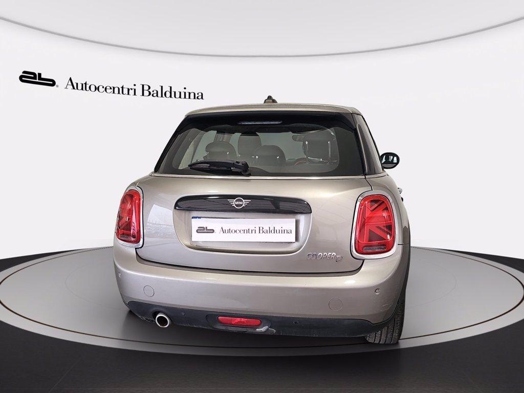MINI Mini 5p 1.5 cooper d business xl auto del 2019