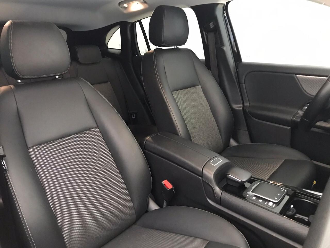 Mercedes-benz GLA 180d 12/2022 motore MERCEDES