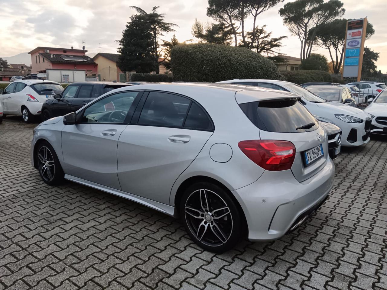 Mercedes-benz A 180 A 180 d Premium