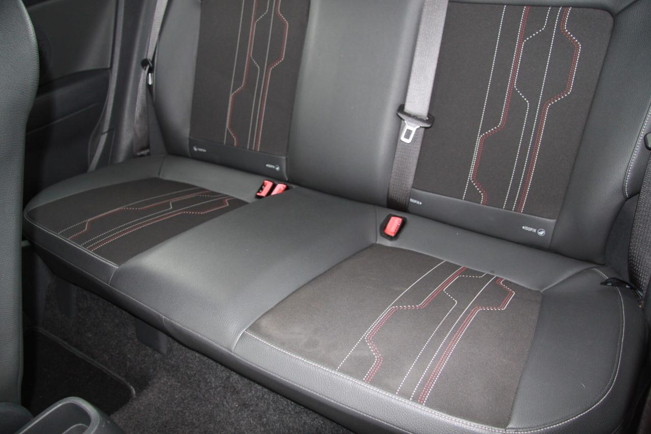 Opel Corsa 1.2 85CV 3 porte GPL-TECH b-color