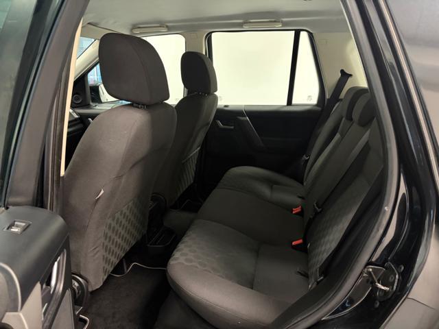 LAND ROVER Freelander 2.2 TD4 S