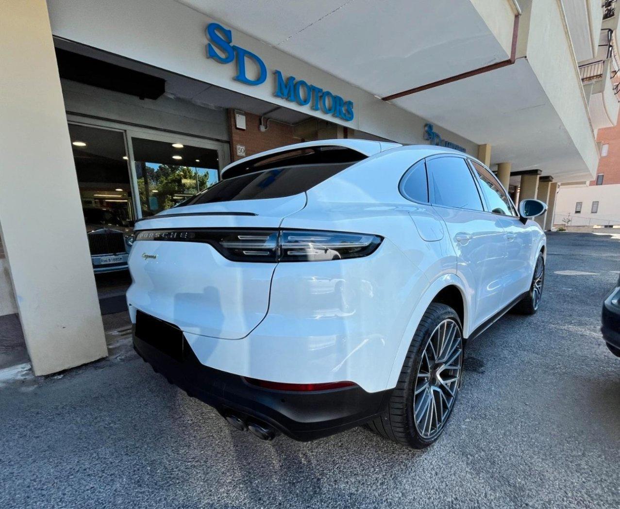 Porsche Cayenne Coupe 3.0 e-hybrid 5p.ti tiptronic