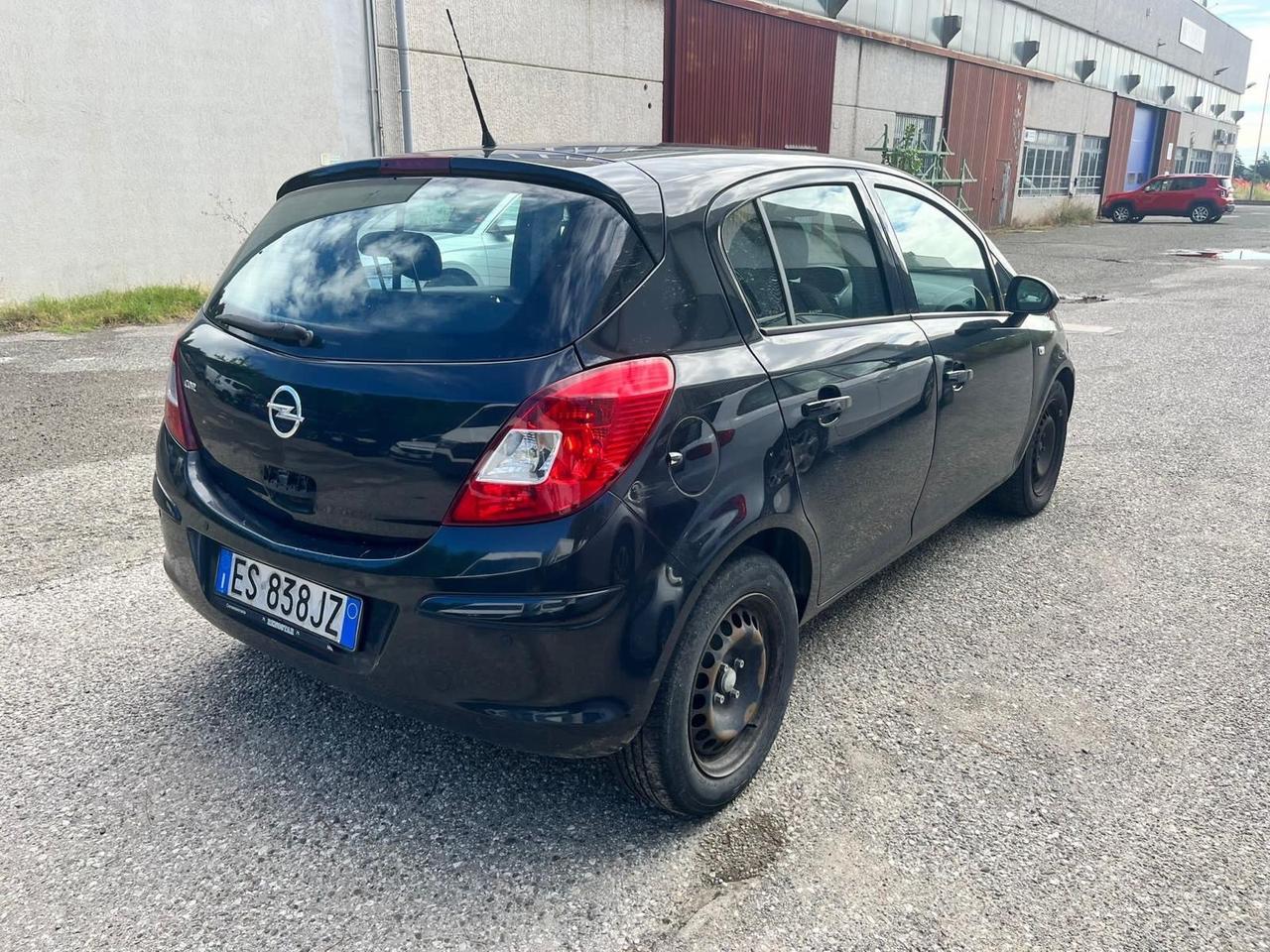 Opel Corsa 1.2 85CV 5 porte GPL-TECH Edition