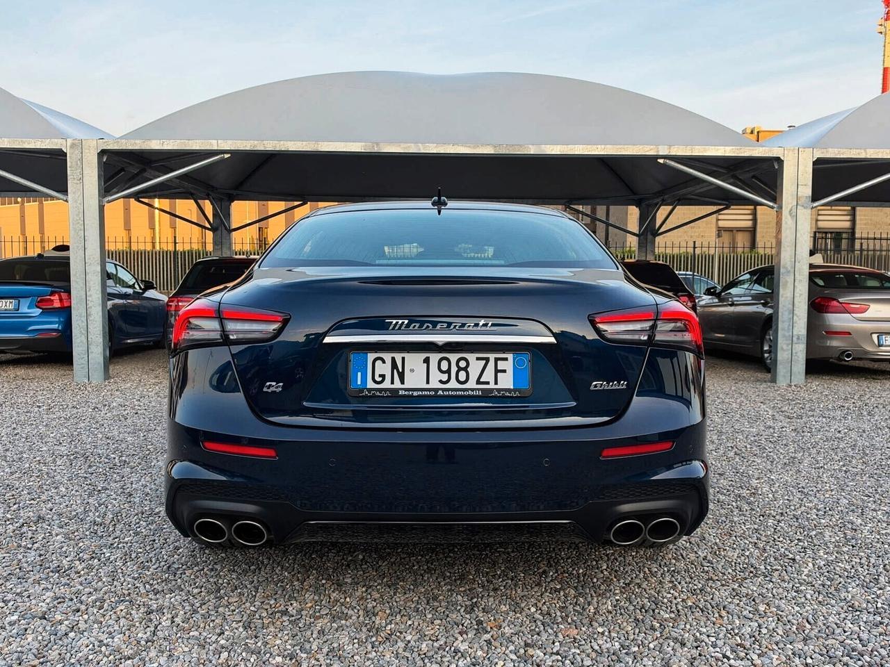 Maserati Ghibli V6 430 CV AWD Modena