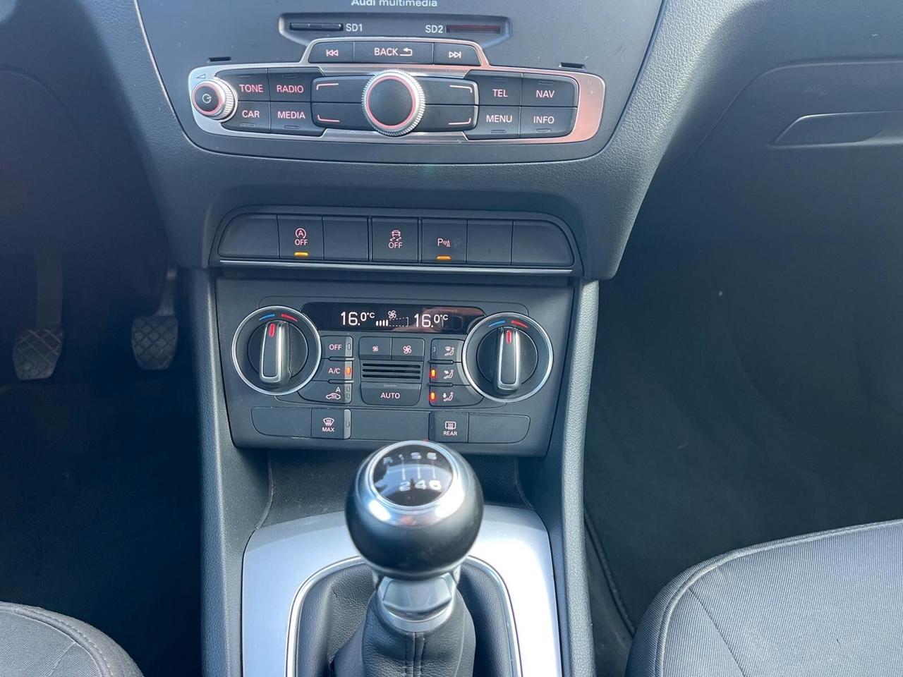 Audi Q3 2.0 TDI 120 CV Business