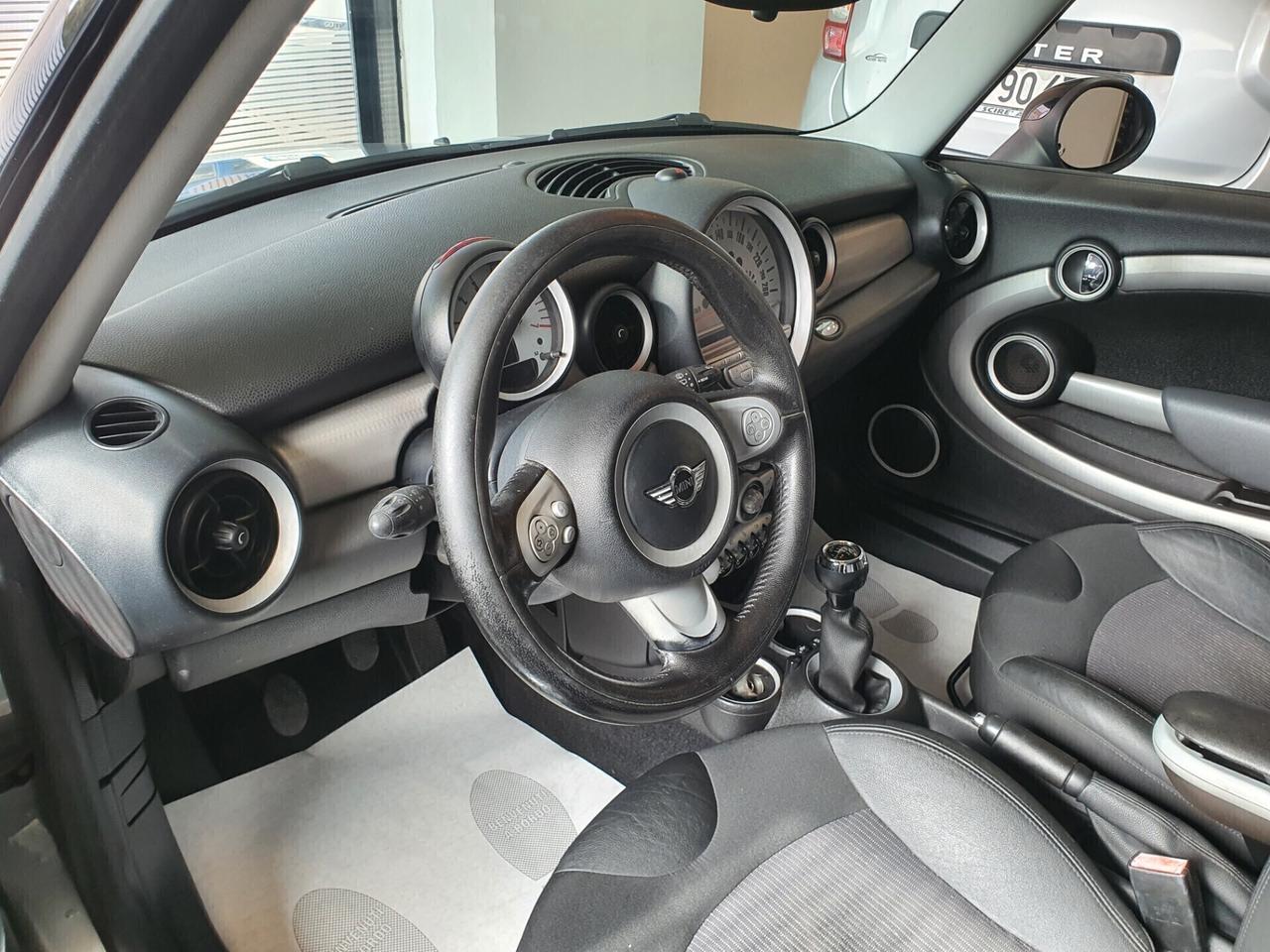 Mini Cooper D Clubman 1.6 110 cv