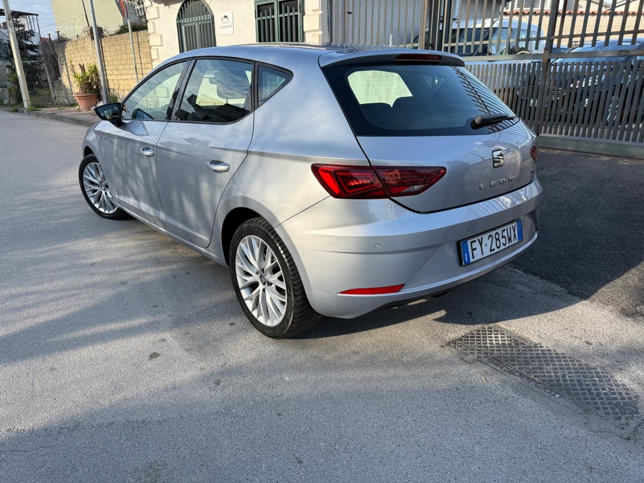 Seat Leon 1.5 TGI 5p. Business