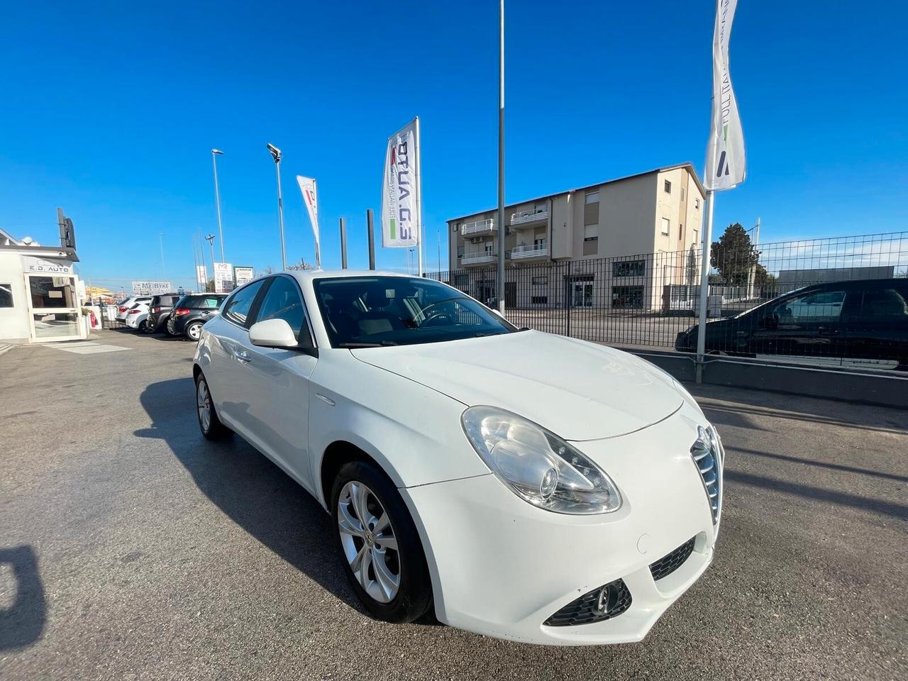 Alfa Romeo Giulietta 1.6 JTDm-2 105 CV Exclusive