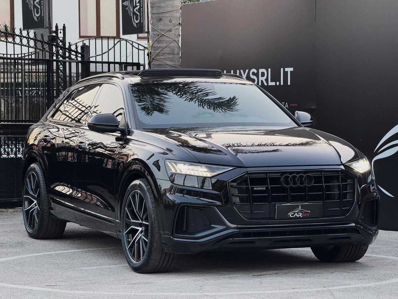 Audi Q8 50 TDI MHEV S line Plus Quatt 286CV TETTO