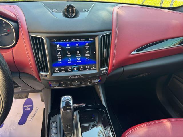 MASERATI Levante V6 Diesel 275 CV Q4 Granlusso
