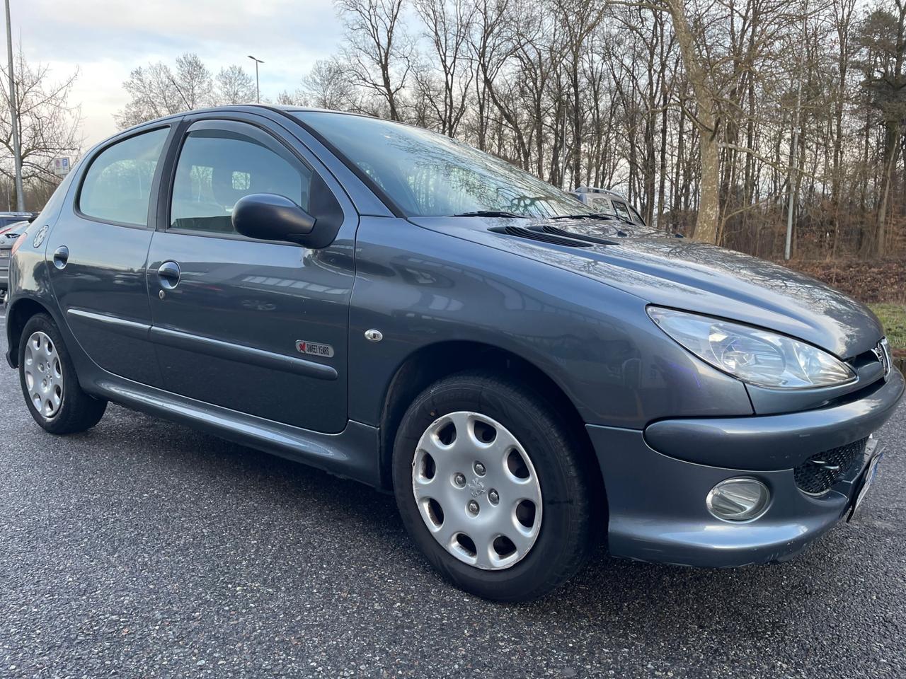 Peugeot 206 1.4 5p. Sweet Years*Neopatentati*