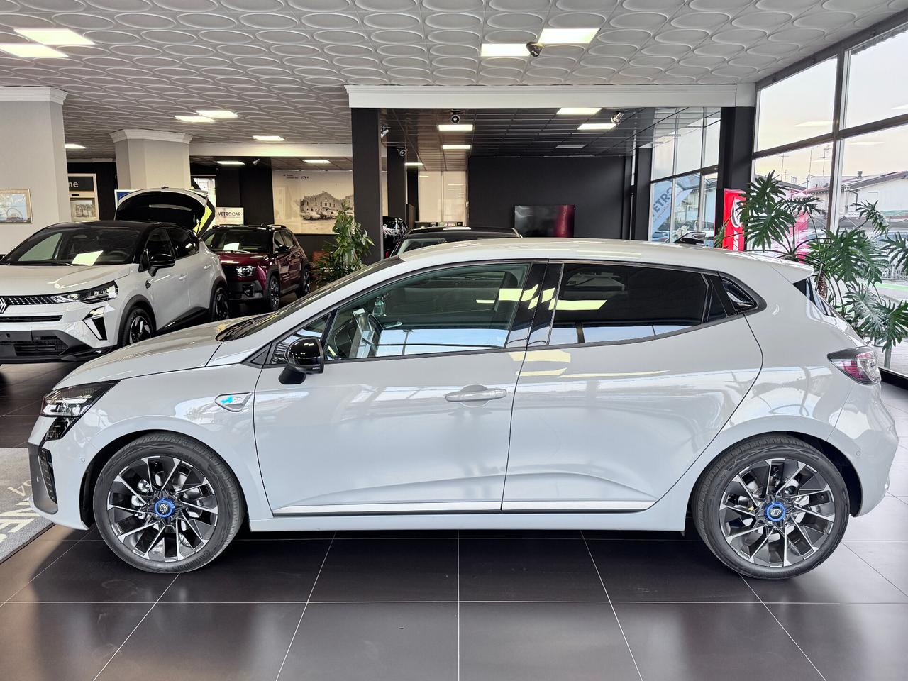 Renault Clio Full Hybrid E-Tech 145 CV 5 porte Esprit Alpine