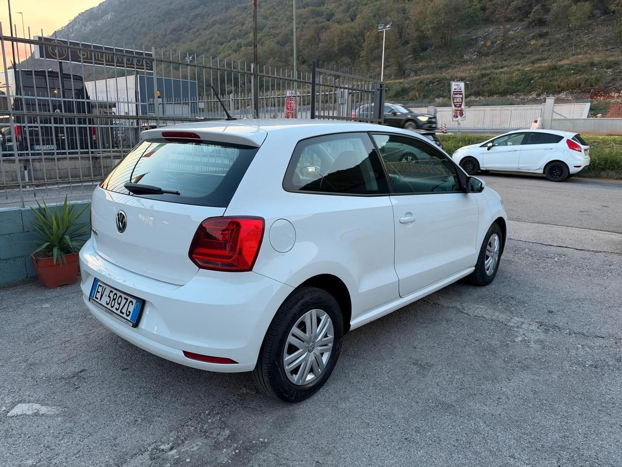 Volkswagen POLO 1.0 Trendline BENZINA