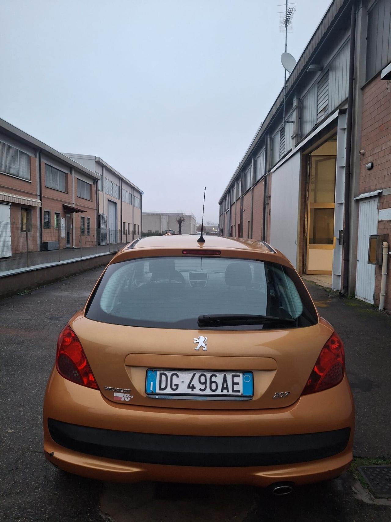 Peugeot 207 1.6 109CV 3p. XSI