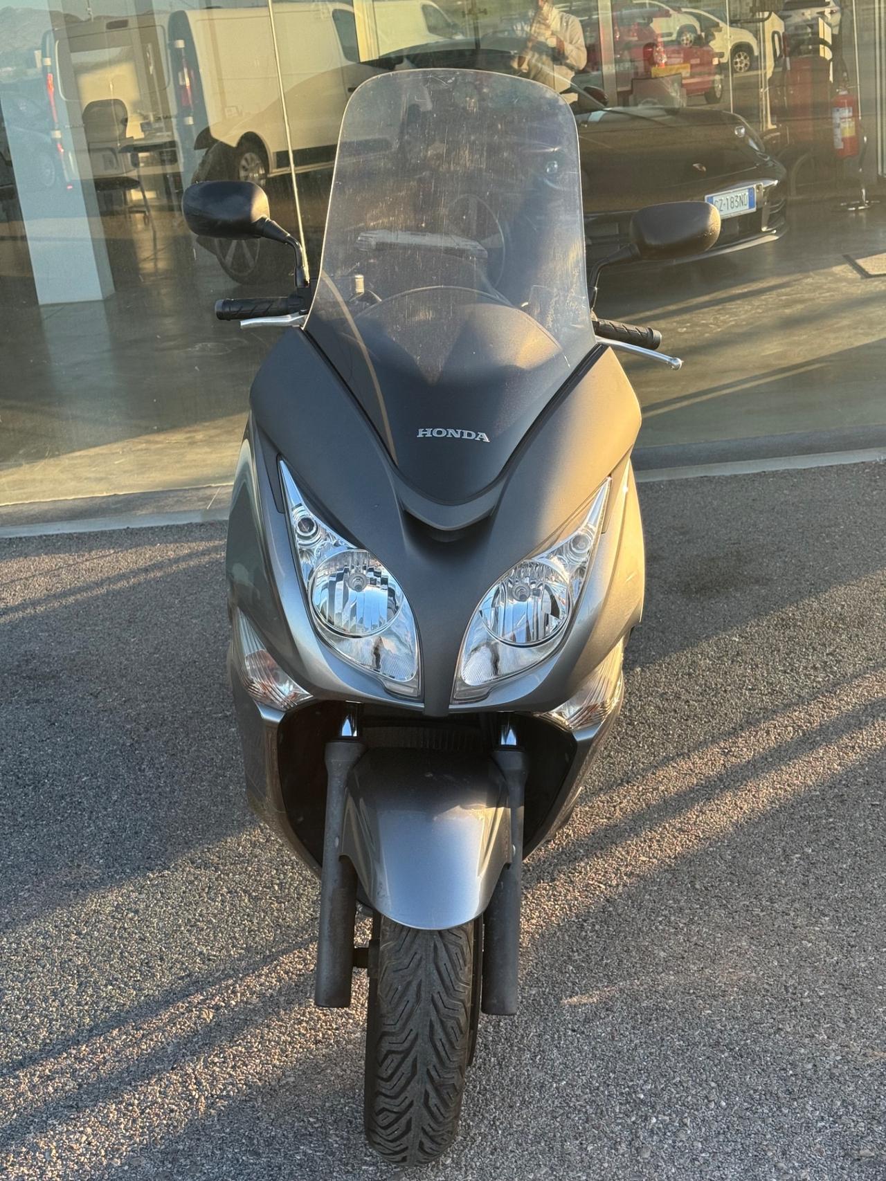 Honda SW-T400