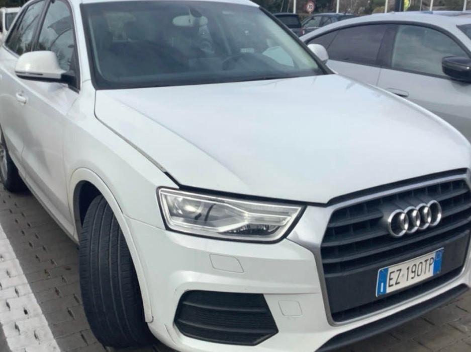 Audi Q3 2.0 TDI 150 CV Business