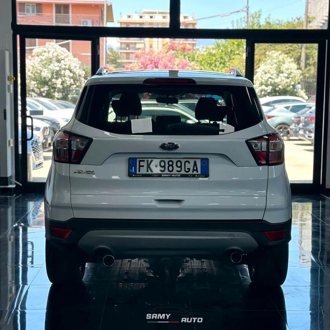 Ford Kuga 1.5 TDCI 120 CV S&S 2WD ST-Line Business