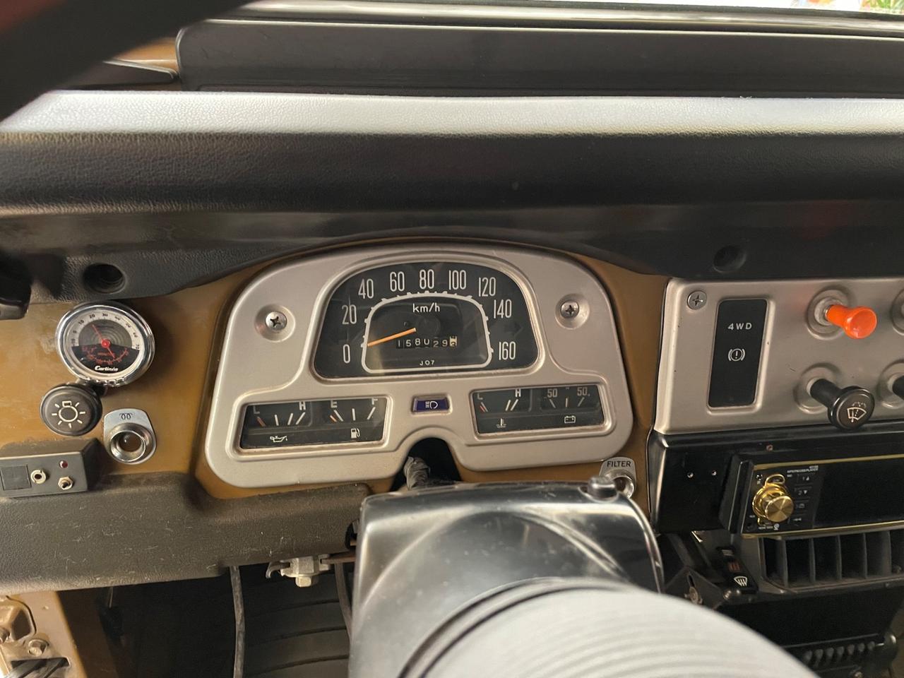 Toyota Land Cruiser BJ 42 3400 diesel 9o cv