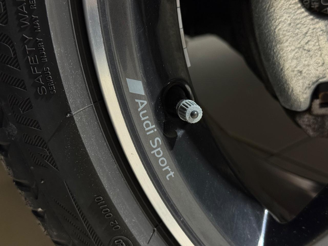 Audi Q2 35 TFSI 1.5 150 CV S-LINE Identity Black