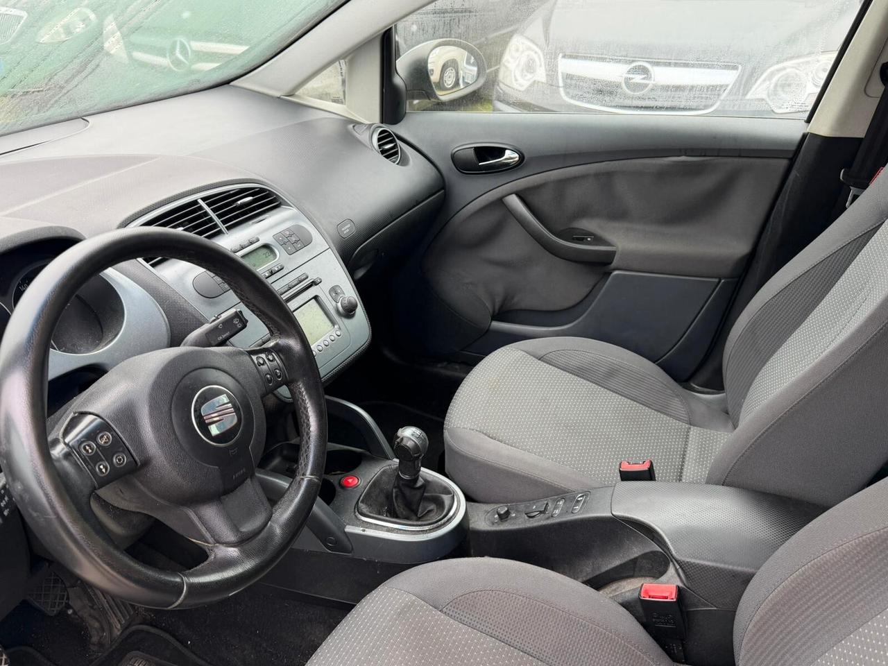 Seat Altea 1.9 TDI DPF Stylance con ammortizzatori da sostituire